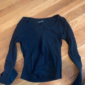 White fable black ribbed long sleeve